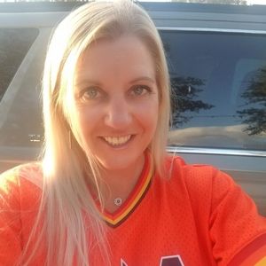 Meet your Posher, Anne